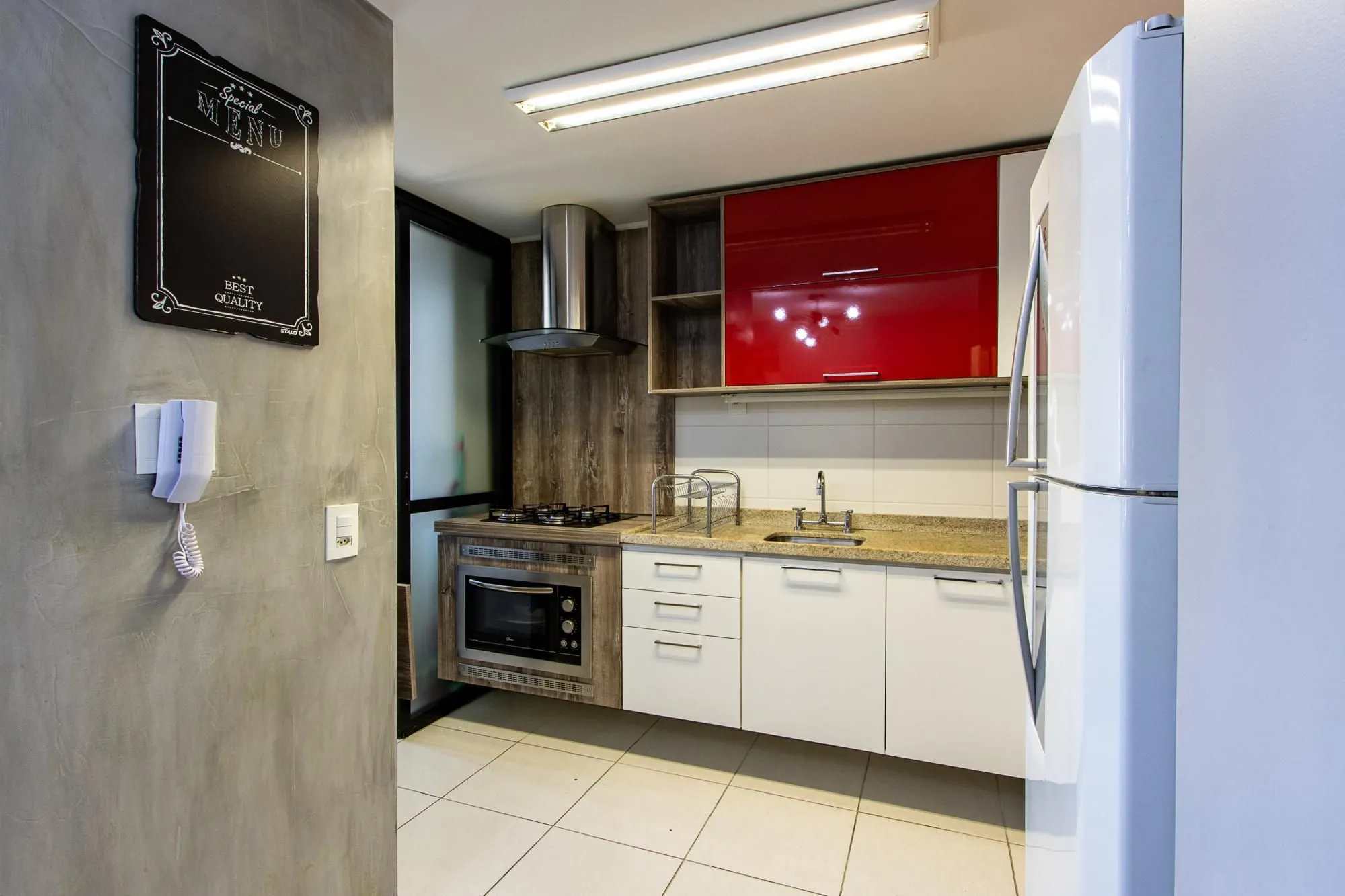 Imagem Apartamento com 2 quartos e 65m² à venda em Tristeza, Porto Alegre.