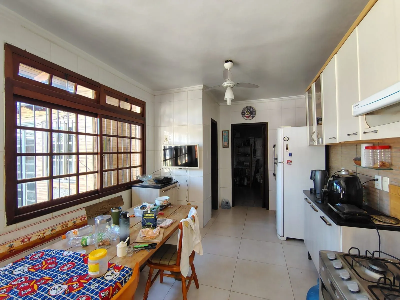 Imagem Casa no Bairro Nova Esteio com 200m² de área privativa e 03 (Três) quartos.