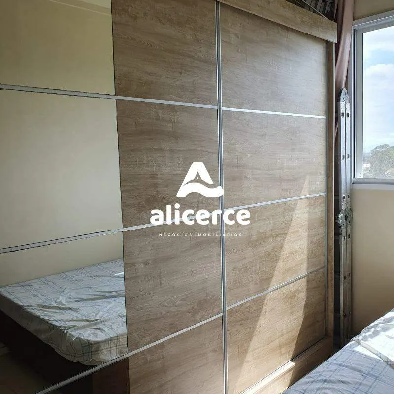 Imagem Apartamento mobiliado, com 2 dormitórios na Praia de Fora - Palhoça - SC