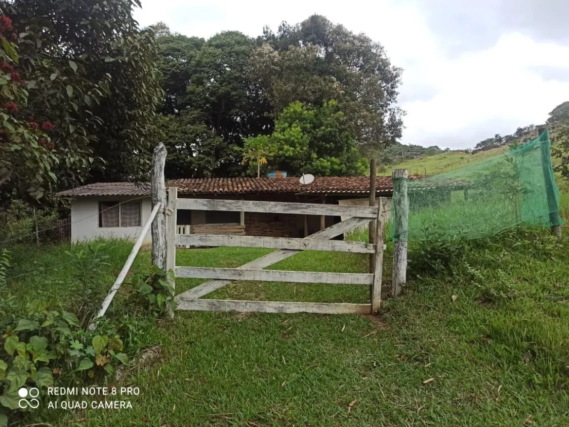 Imagem Vendo uma fazenda de 138 hectares em Passatempo/MG,