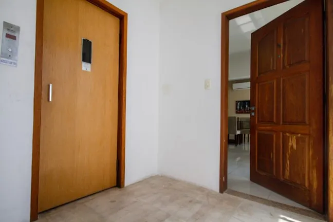 Imagem Apartamento com 4 Quartos à Venda, 144 m² em Boa Viagem - Recife