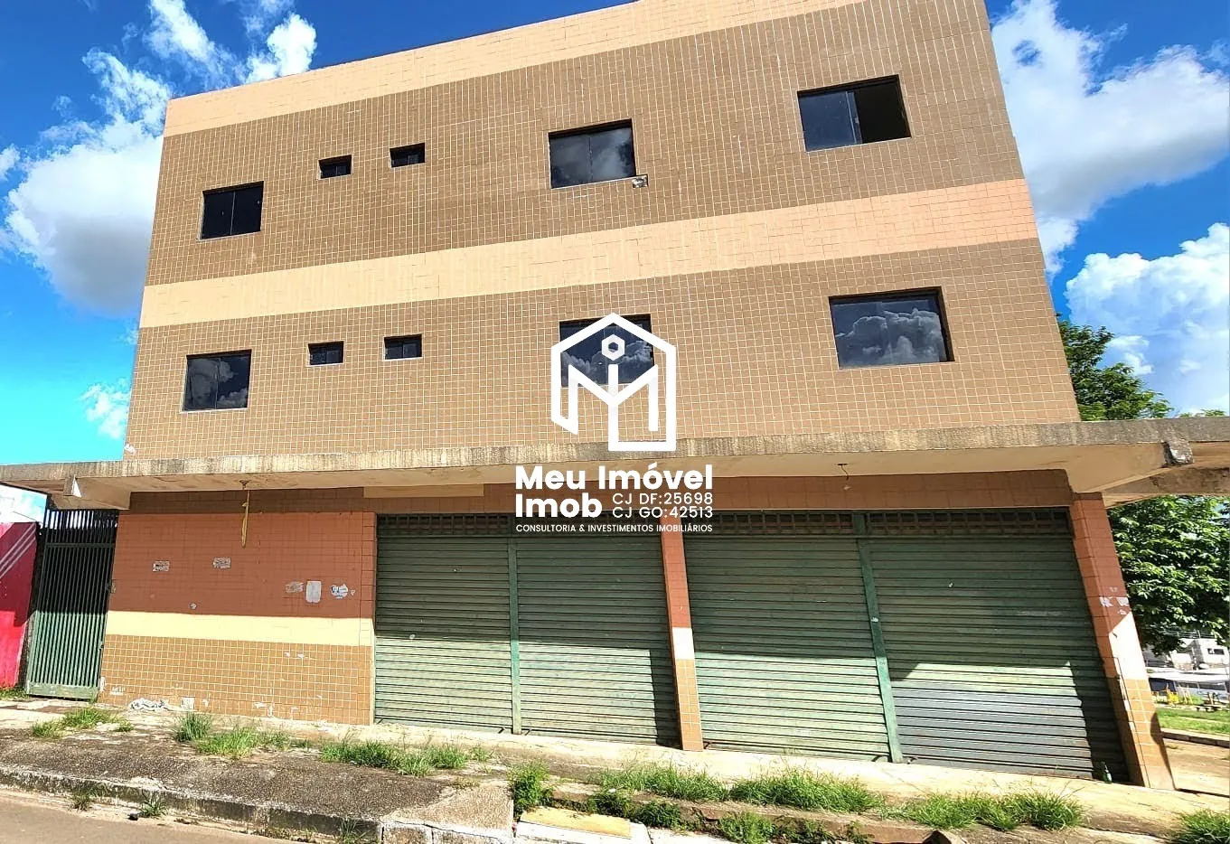Imagem Prédio 6 Quartos 113m² Térreo Locação Recanto das Emas