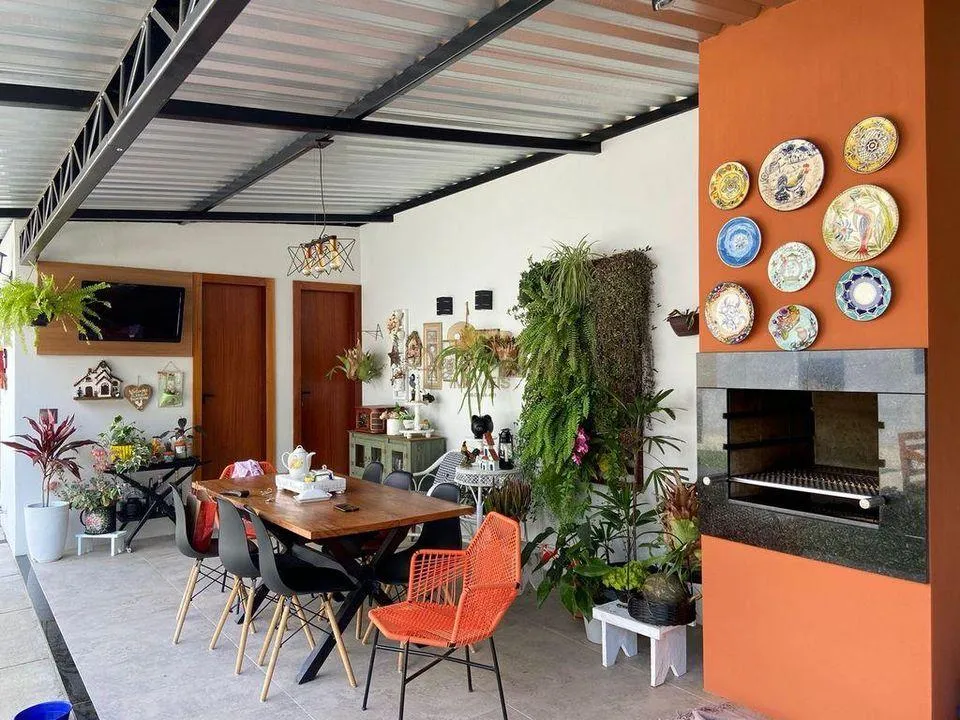 Imagem Casa para Venda em Teresópolis / RJ no bairro Vieira