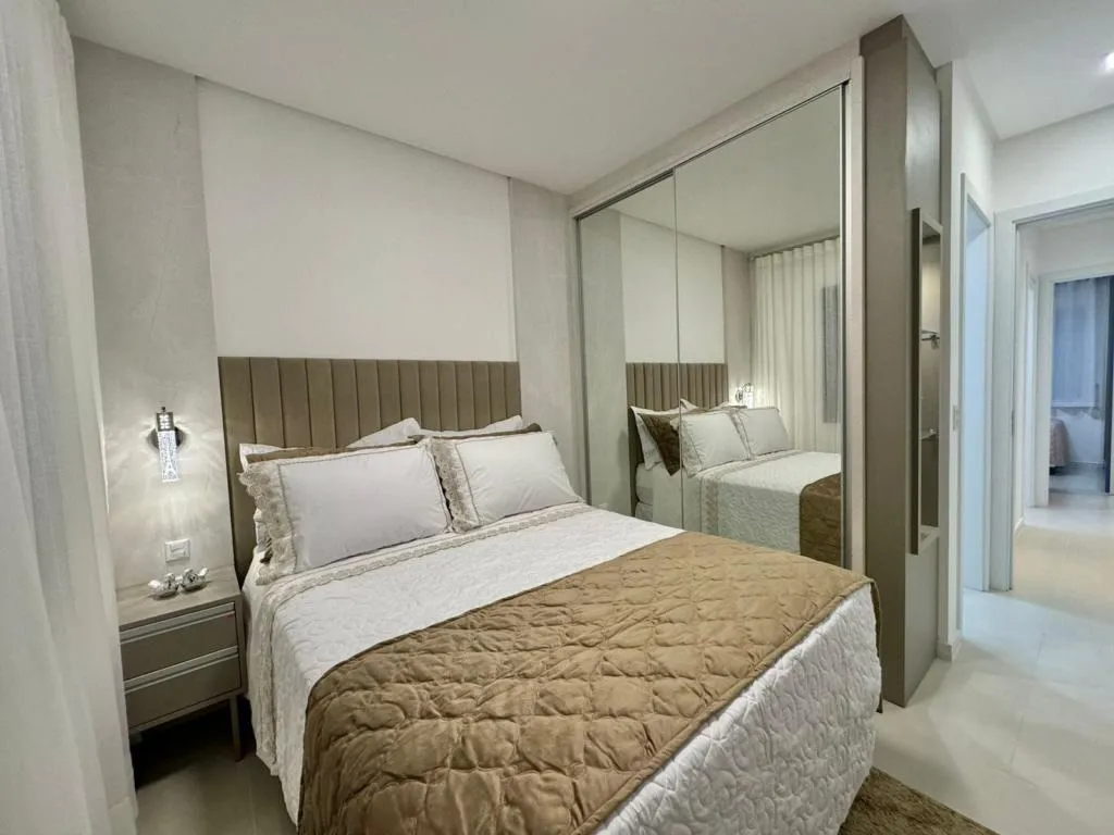 Imagem Apartamento 2 Dormitórios - Bairro Navegantes