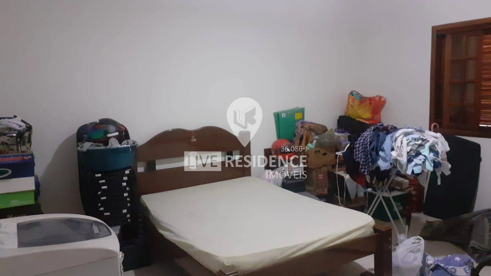 Imagem Casa totalmente térrea à venda em área comercial no Jardim Verona!