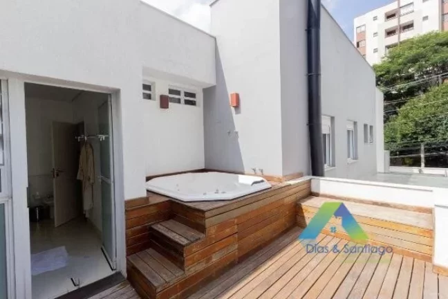 Imagem Sobrado com 3 Quartos e 3 banheiros à Venda, 196 m² por R$ 2.180.000