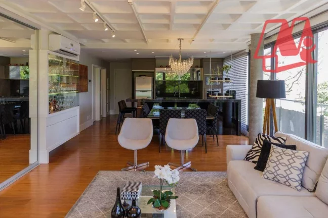 Imagem No bairro Petrópolis, 2 dormitórios,suite ,3 vagas