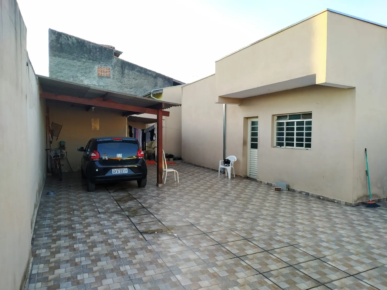 Foto do imóvel Casa à venda 3 Quartos, 1 Suite, 4 Vagas, 250M², Conjunto Habitacional Terra dos Ipês II (Fase II), Pindamonhangaba - SP