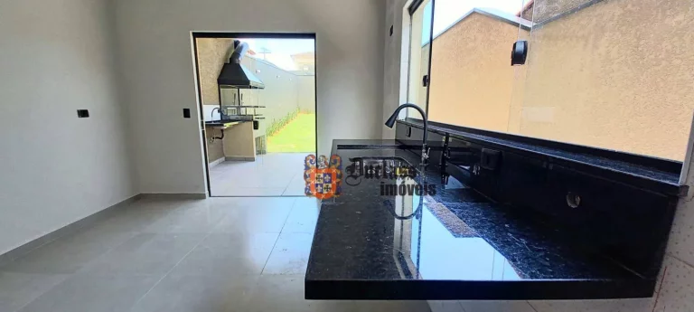 Imagem Sobrado com 3 dormitórios à venda, 122 m² por R$ 850.000,00 - Alvinópolis - Atibaia/SP