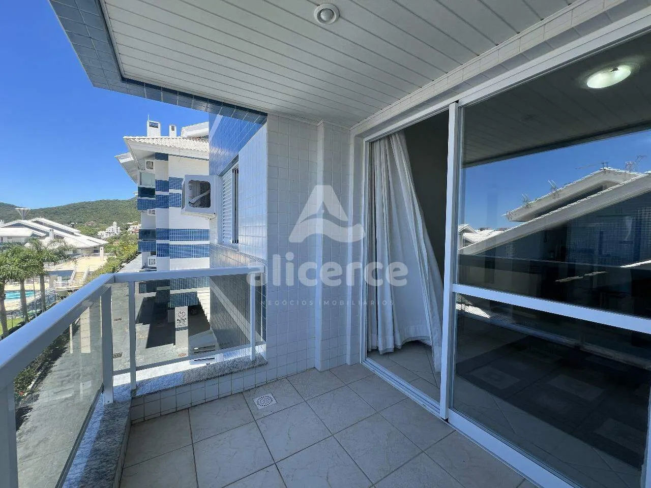 Imagem Apartamento à venda com 2 quartos 1 suíte, 64,44m² em Praia Brava Florianópolis
