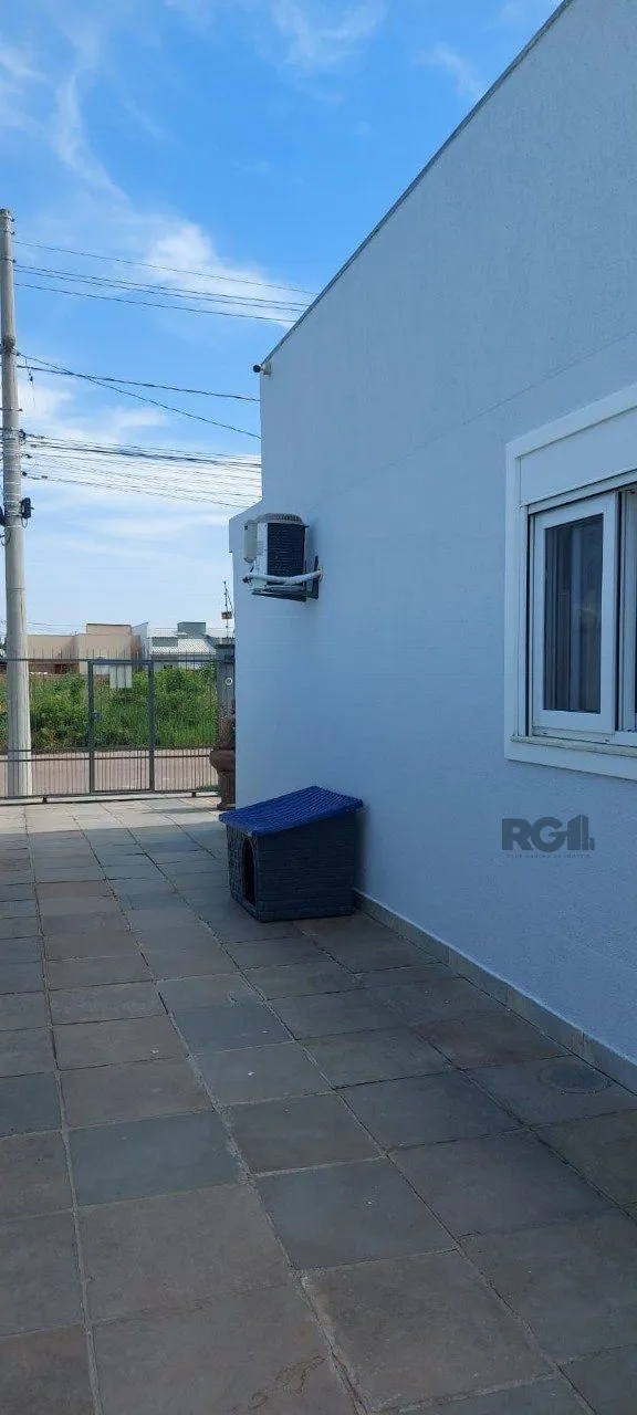 Imagem Casa com 2 dormitórios, sendo 1 suíte no bairro Florida em Guaíba