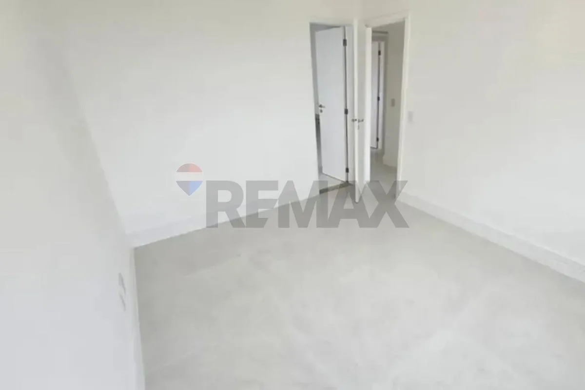 Imagem VENDO APTO 2 QUARTOS 1 SUITE C/ DEP CONDOMINIO NOVA BARRA RECREIO