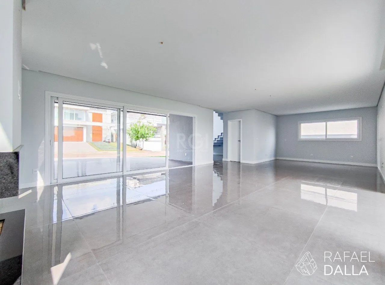 Imagem Casa Condominio para Venda - 293.86m², 4 dormitórios, sendo 4 suites, 3 vagas - Alphaville