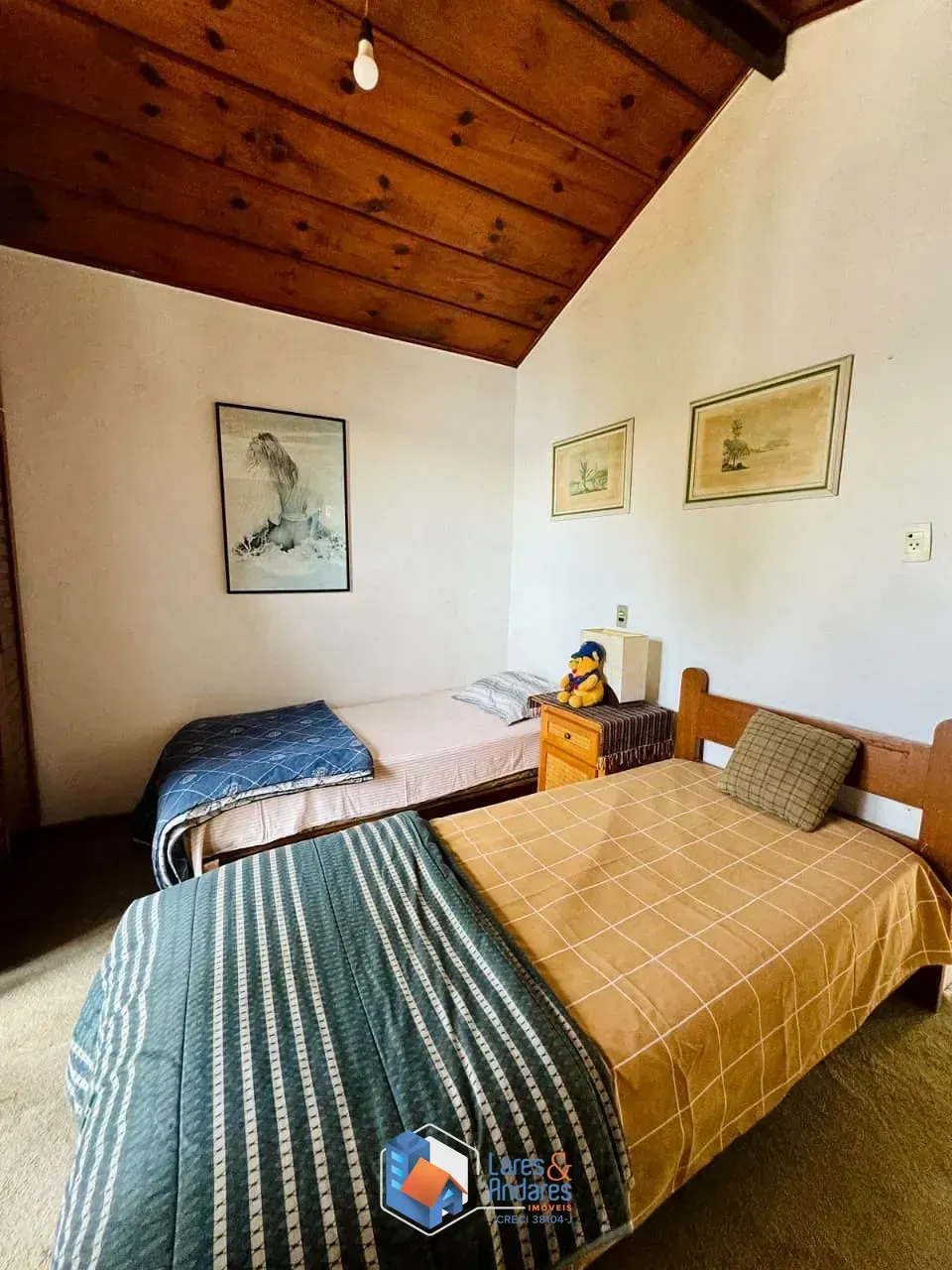Imagem Casa no condomínio Rua Indore para venda com 3 quartos, 1,000m²
