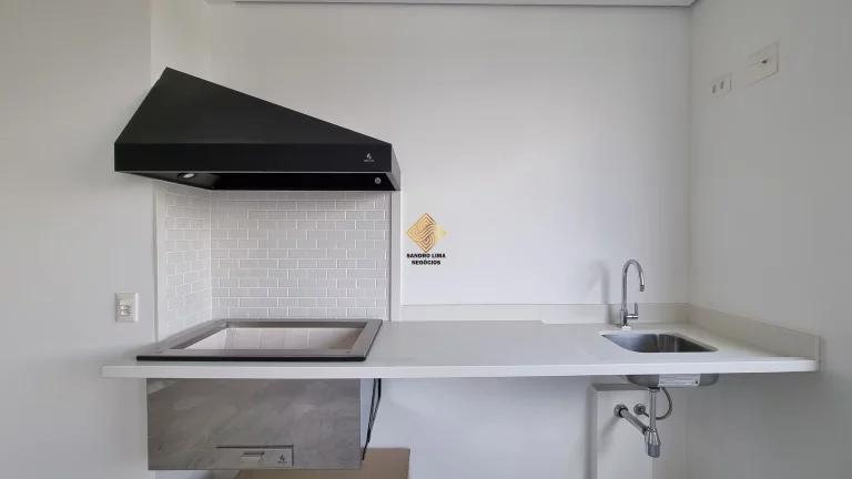 Imagem APARTAMENTO DE 211M², 4 SUÍTES, TERRAÇO GOURMET COM 2 VAGAS + DEPÓSITO - REAL PARQUE - SÃO PAULO / SP