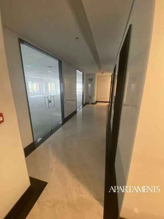 Imagem Sala para Alugar em Vila Gertrudes, São Paulo - SP