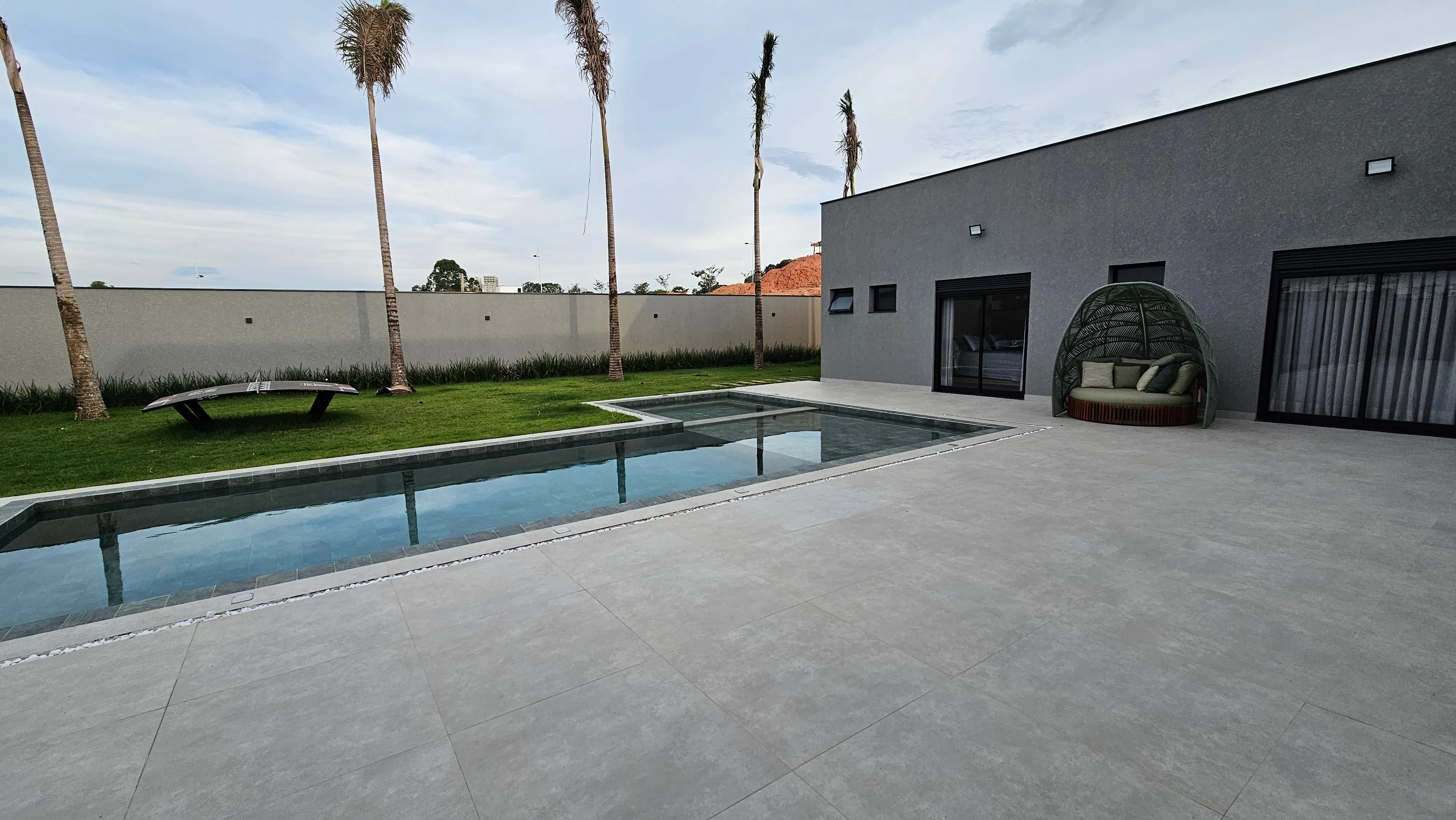 Imagem Linda Casa Térrea no Condomínio Saint Patrick com 440,29m².