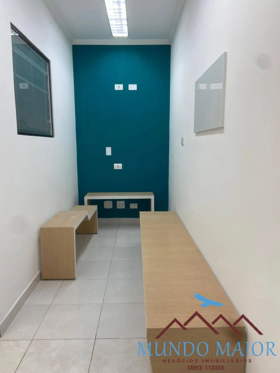 Imagem Sala Comercial com Elevador em SBC - 76m² -Oportunidade - R$ 255 mil !!