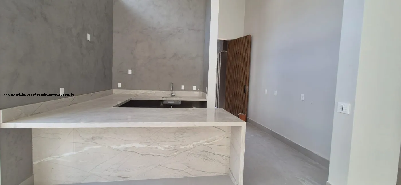 Imagem Casa em Condomínio para Venda em Parnamirim, Pium (Distrito Litoral), 3 dormitórios, 3 suítes, 4 banheiros, 4 vagas