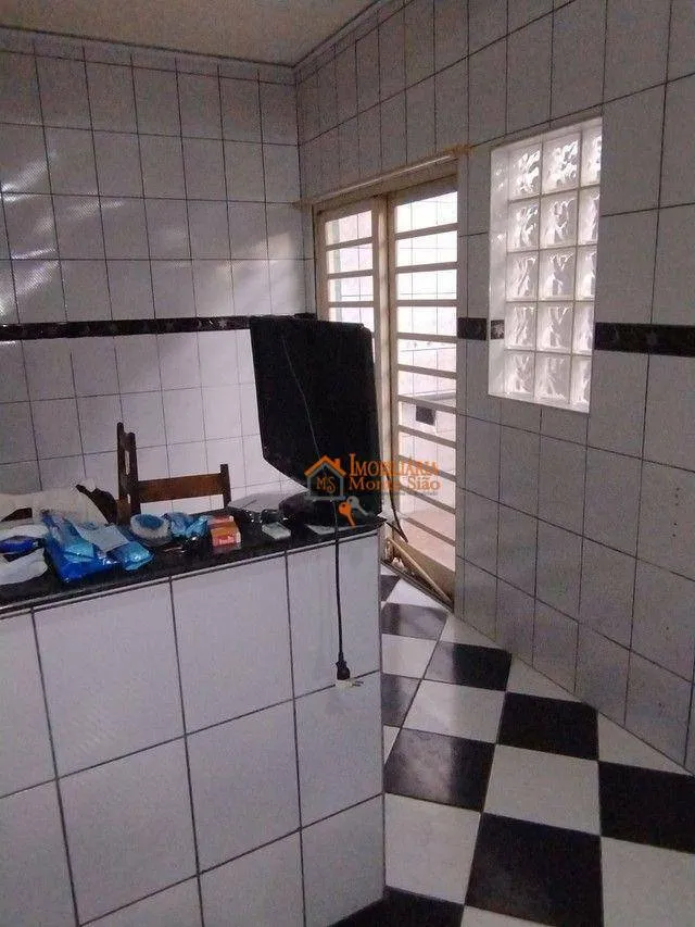 Imagem Sobrado com 4 dormitórios à venda, 160 m² por R$ 450.000,00 - Gopoúva - Guarulhos/SP