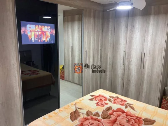 Imagem Sobrado com 4 dormitórios à venda, 320 m² por R$ 690.000,00 - São João Clímaco - São Paulo/SP