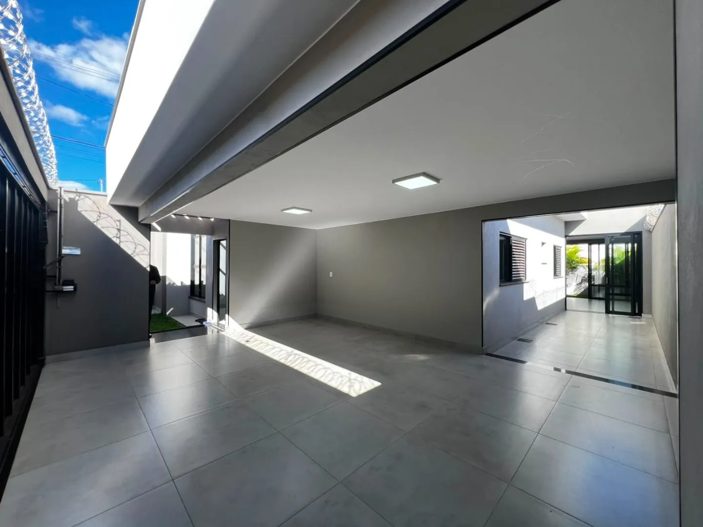 Imagem Casa com 3 dormitórios à venda, 201 m² por R$ 750.000,00 - Afonso Queiroz - Patos de Minas/MG