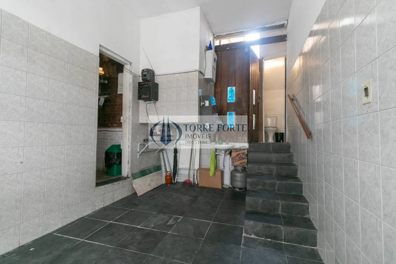 Imagem Casa com 4 dormitórios 3 banheiros na Vila Ema
