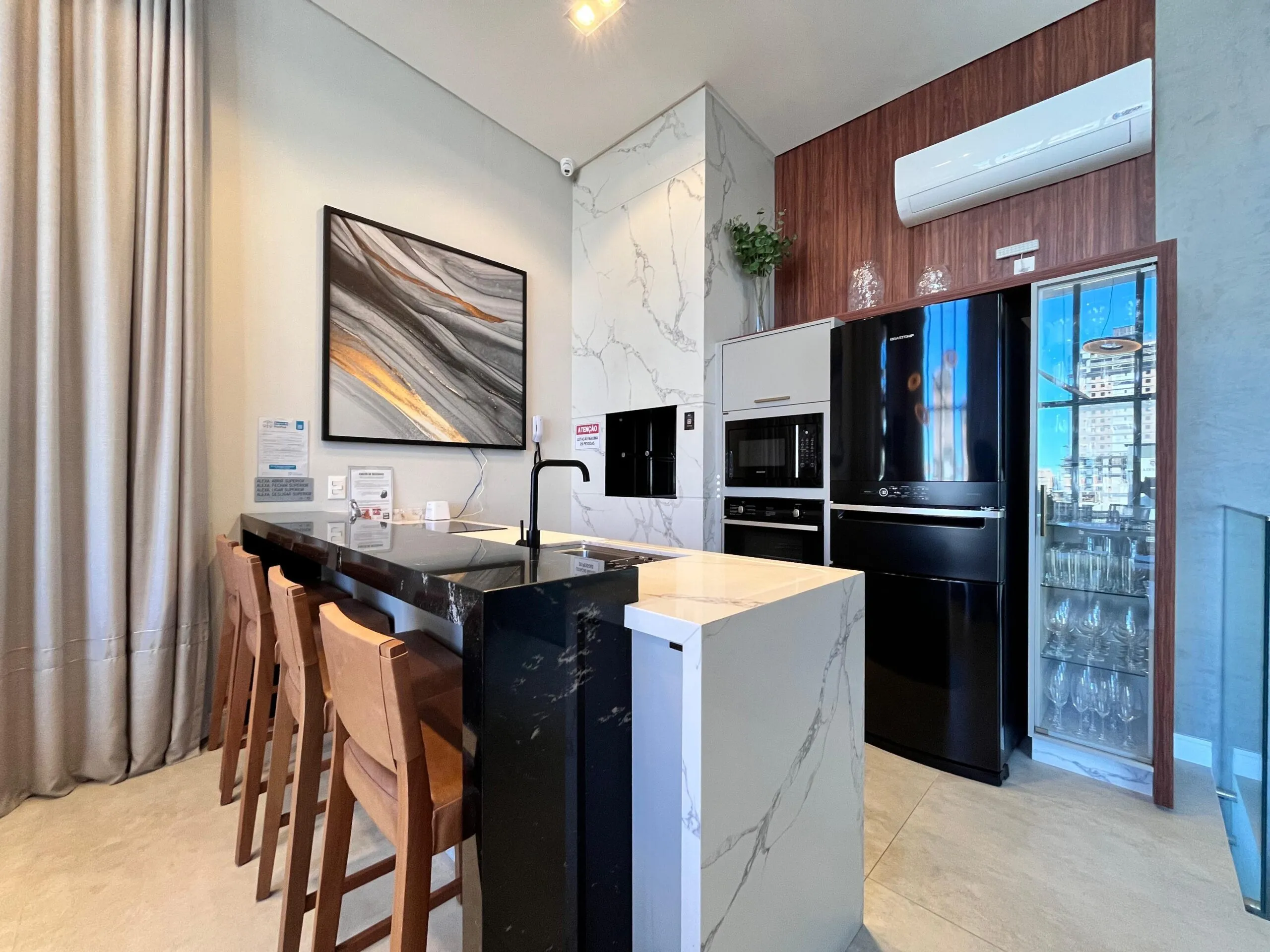 Imagem Apartamento à venda com 101m2 por R$ 2.500.000,00