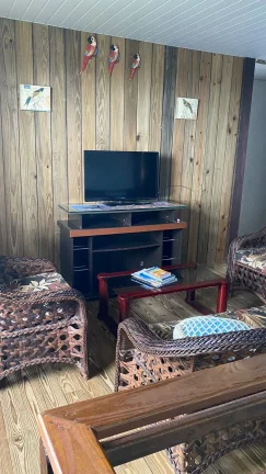 Imagem Casa com Vista Deslumbrante à Venda no Bairro Macacu - Garopaba-SC!
