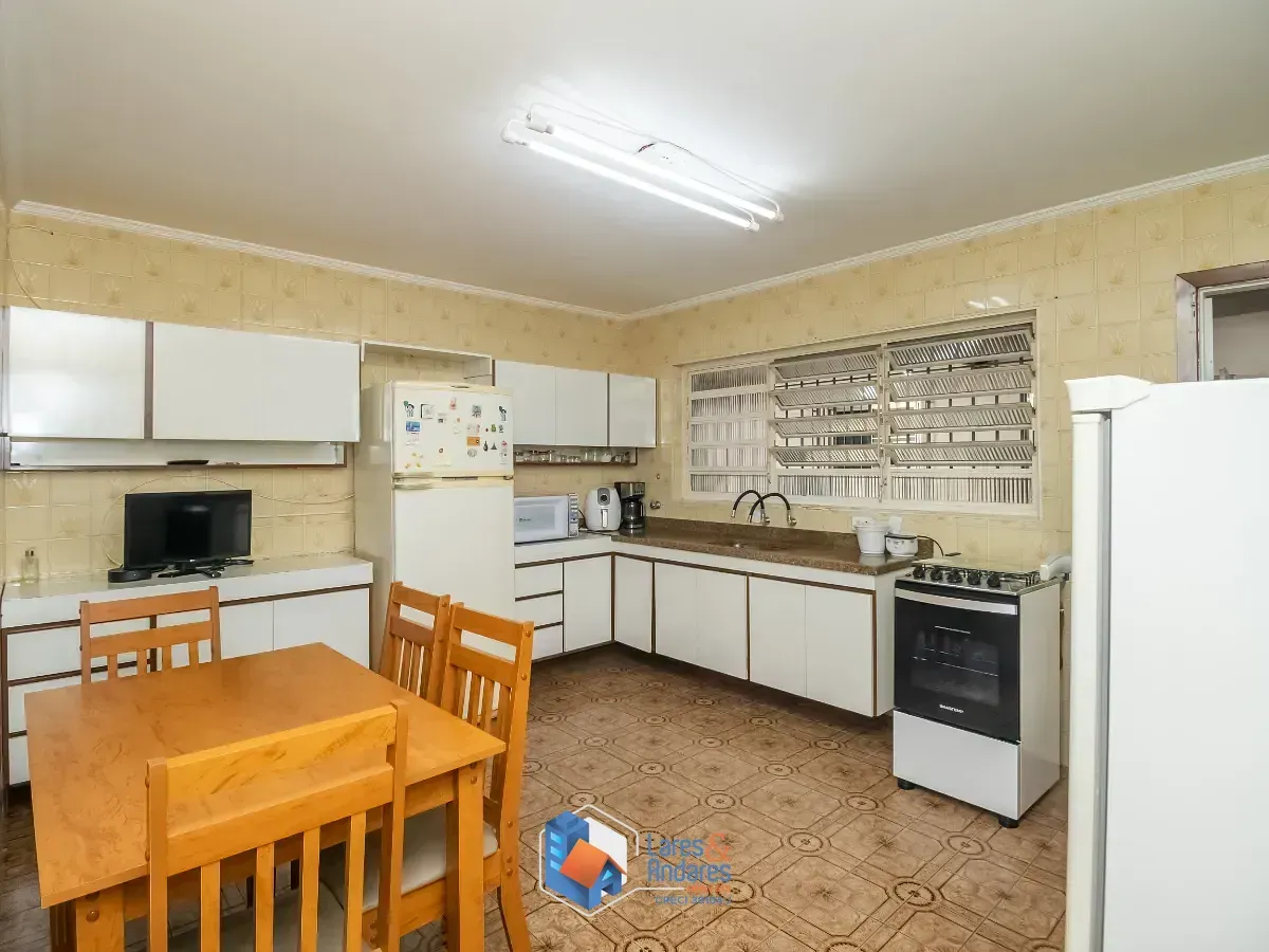 Imagem Sobrado para venda em Chácara Santo Antônio (Zona Sul) com 3 quartos, sendo 1 suíte, 230m²
