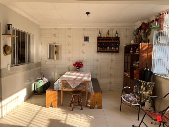 Imagem Sobrado Lindo bem localizado no Estufa II