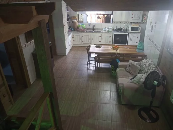 Imagem Excelente imóvel, Casa ampla 400m², 3 suítes, Piscina, Águas Claras, Viamão