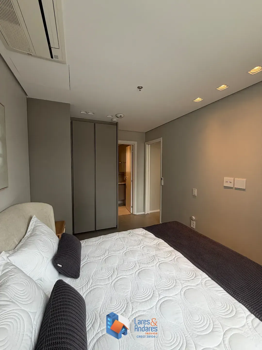 Imagem Apartamento para venda em Vila Olímpia com 2 quartos, sendo 1 suíte, 68m²