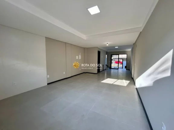 Imagem Sobrado 2 suítes novo à venda Bombinhas SC