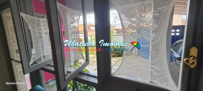 Imagem Sobrado com edícula em excelente localização na Silop com 04 dormitórios