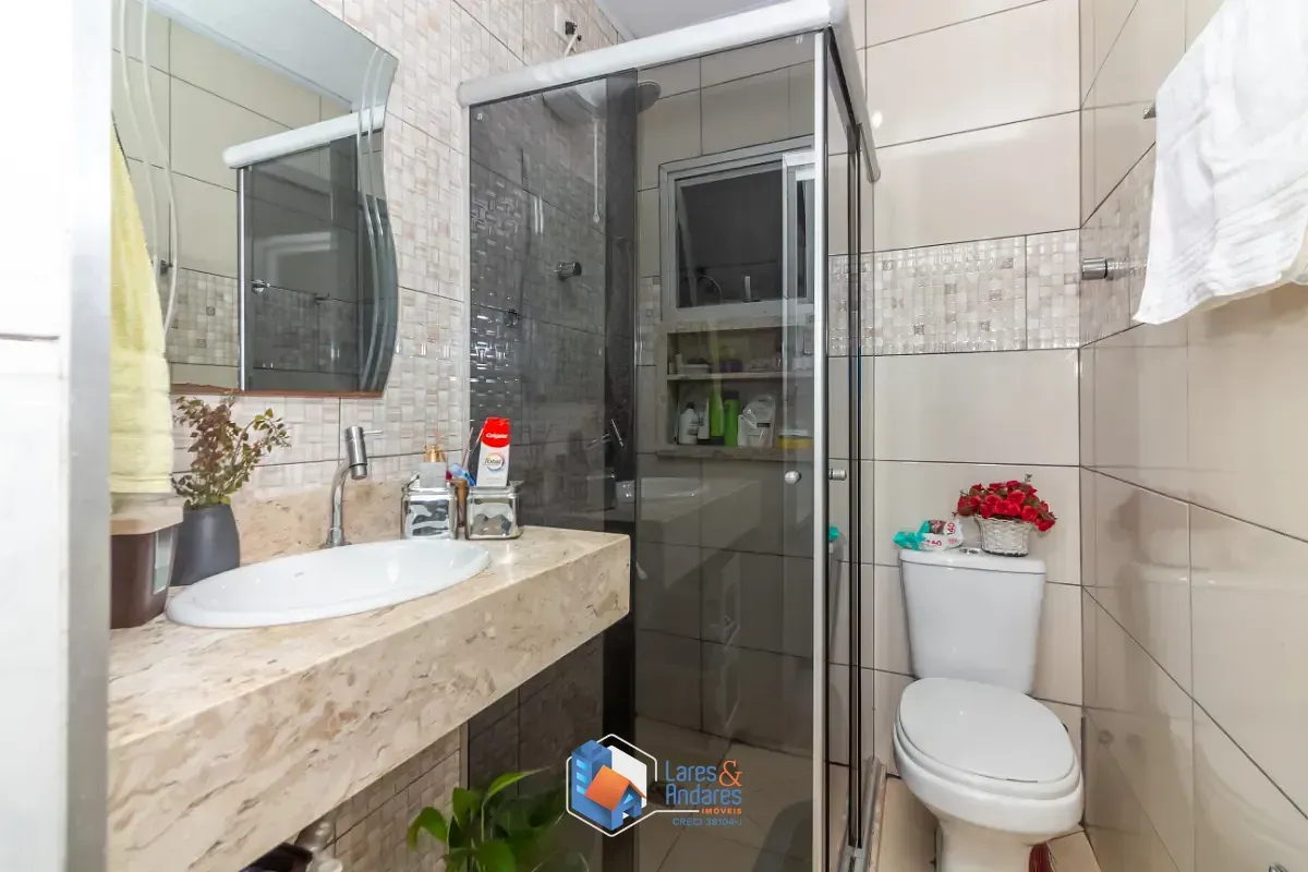 Imagem Conjunto comercial para venda em Parque Taipas, 200m²