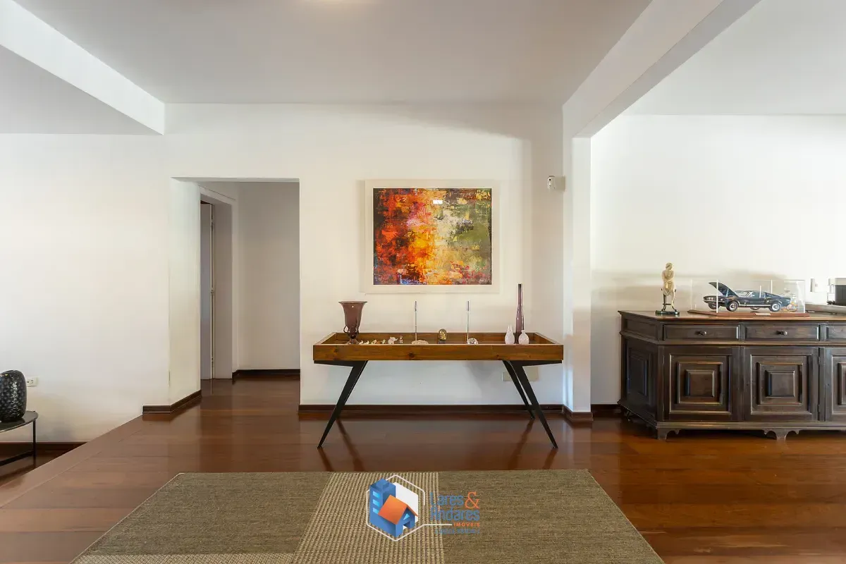 Imagem Sobrado para venda em Butantã com 5 quartos, sendo 3 suítes, 539m²