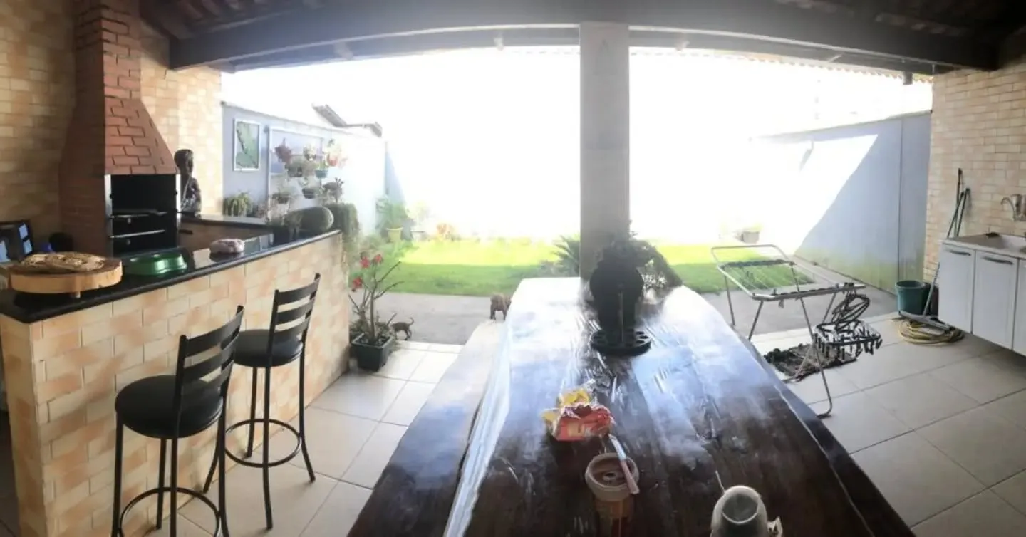 Imagem Casa 4/4 Sendo 1 Suite No Parque Trindade