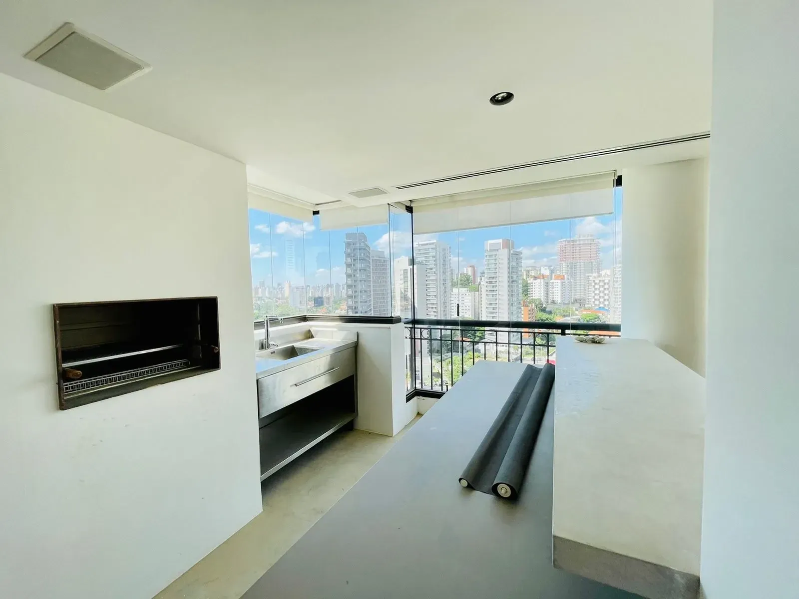 Imagem Apartamento com 3 Quartos à Venda ou Locação, 215 m² em Sumaré - São Paulo