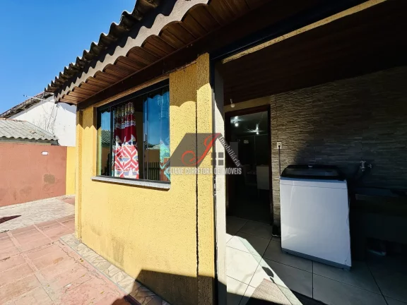 Imagem Terreno à venda com 02 casas no Bairro Thomaz Coelho em Araucária/PR.
