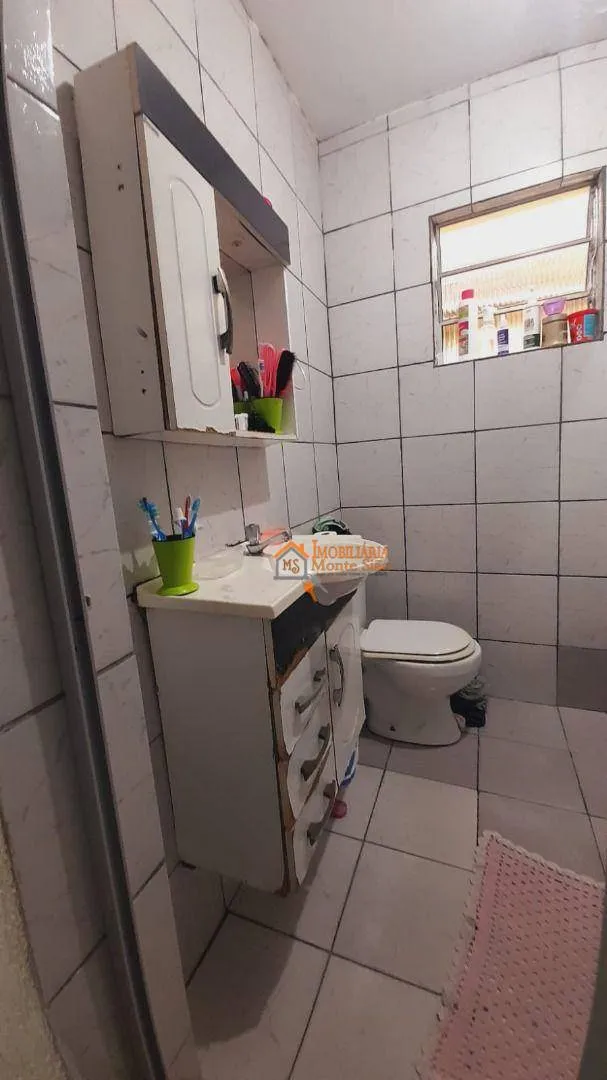 Imagem Sobrado com 4 dormitórios à venda, 150 m² por R$ 424.000,00 - Cidade Parque São Luiz - Guarulhos/SP