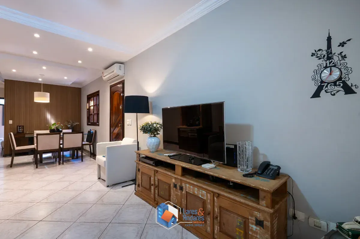 Imagem Casa para venda em Jardim Santa Cruz (Campo Grande) com 3 quartos, sendo 1 suíte, 128m²