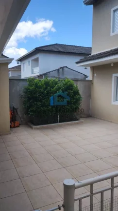 Imagem Casa à venda no Outeiro de Passárgada em Cotia/SP