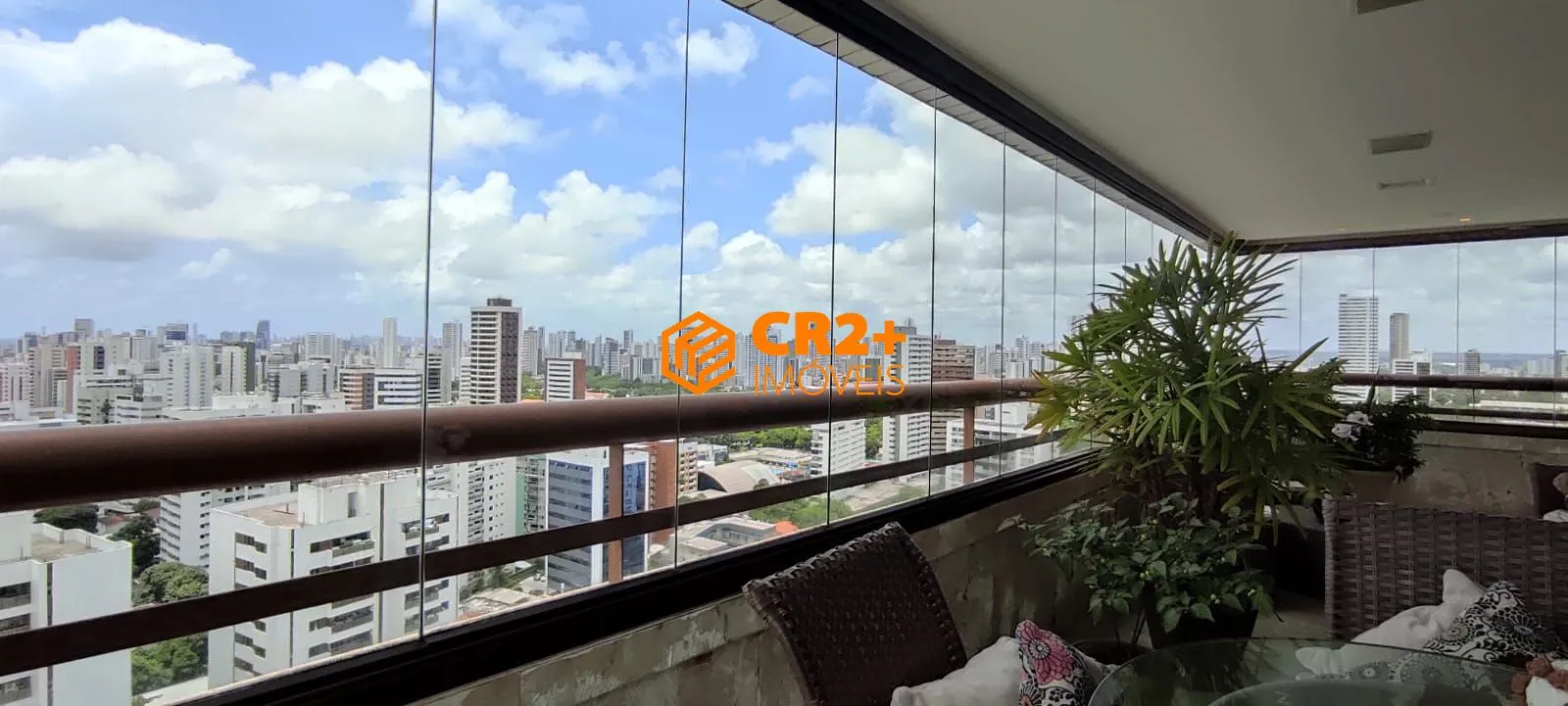Imagem Vendo Cobertura na Tamarineira com 517m²