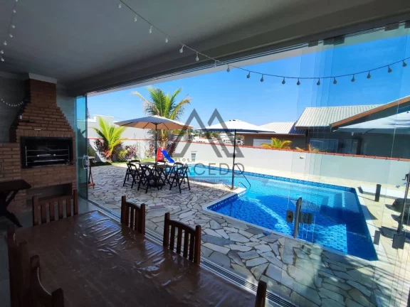 Imagem Casa Mobiliada no Ninho Verde 1 – Piscina Aquecida – Localização Especial