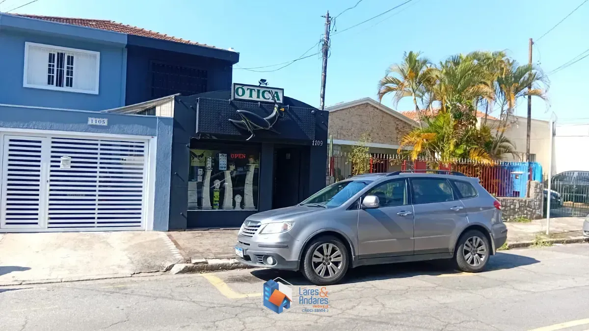 Foto do imóvel Sobrado para venda em Vila Ipojuca com 4 quartos, sendo 1 suíte, 520m² em Rua Ponta Porã