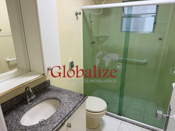 Imagem Apartamento amplo de 1 dormitório, condomínio baixo, vaga de garagem garantida e excelente localização.