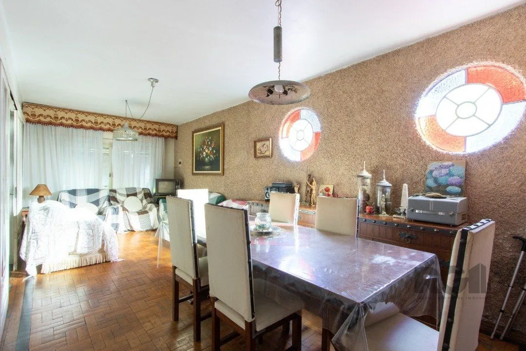 Imagem Casa para Venda com 3 dormitórios no bairro Jardim Isabel