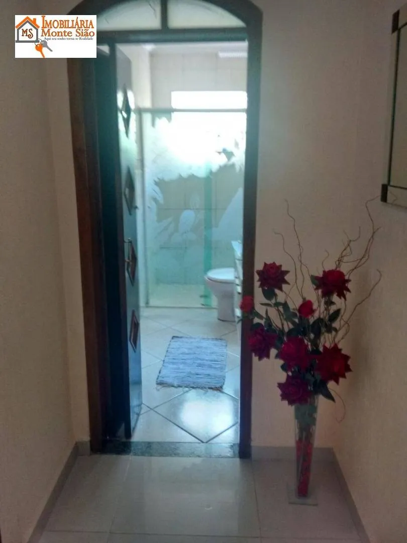 Imagem Casa com 3 dormitórios à venda, 200 m² por R$ 850.000,00 - Jardim Santa Cecília - Guarulhos/SP