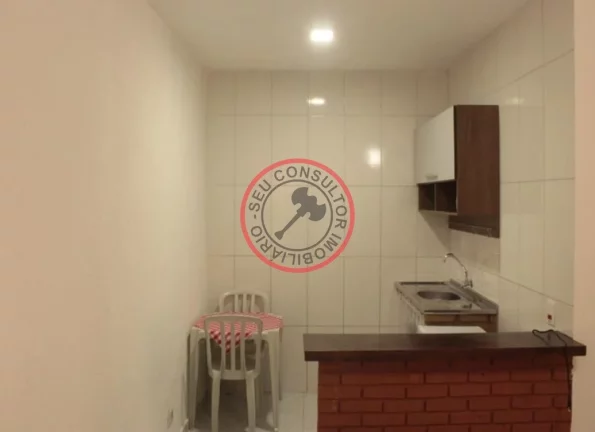 Imagem Casa em residencial, com 3 dormitorios sendo 2 suites, sala de estar, sala de jantar, cozinha e area gourmet e lavanderia.